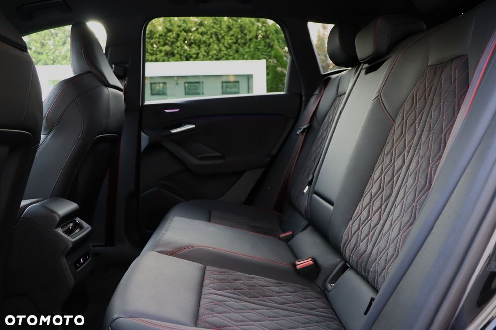Audi SQ6 e-tron - 25