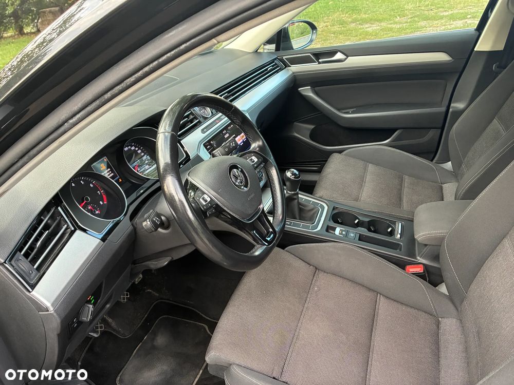 Volkswagen Passat 1.5 TSI EVO Comfortline - 7