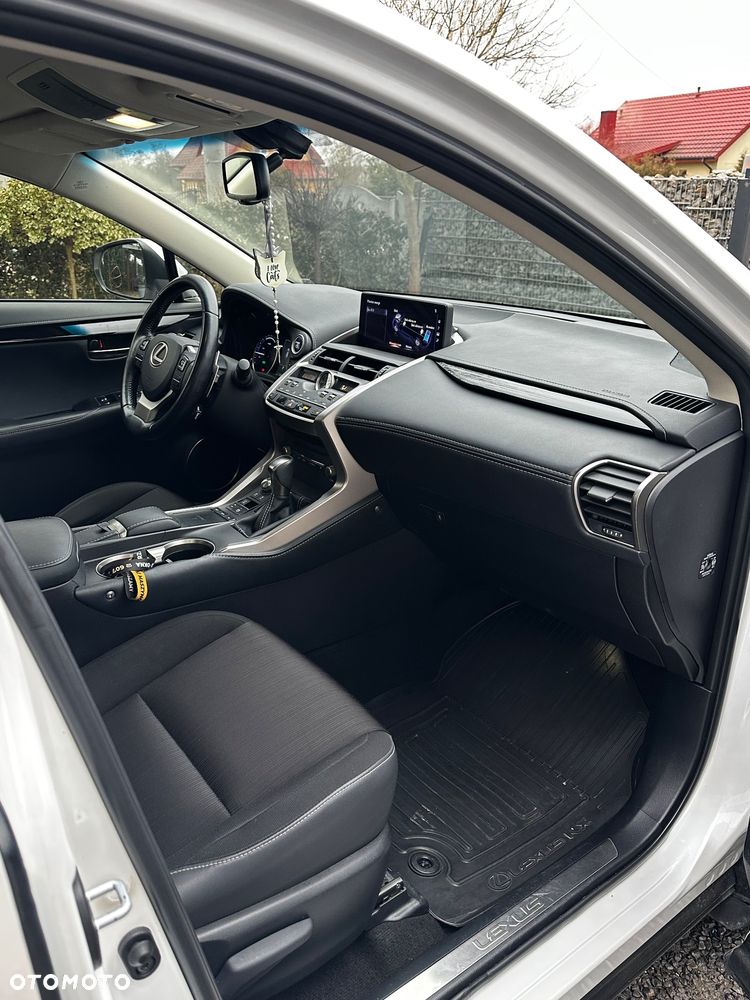 Lexus NX - 5