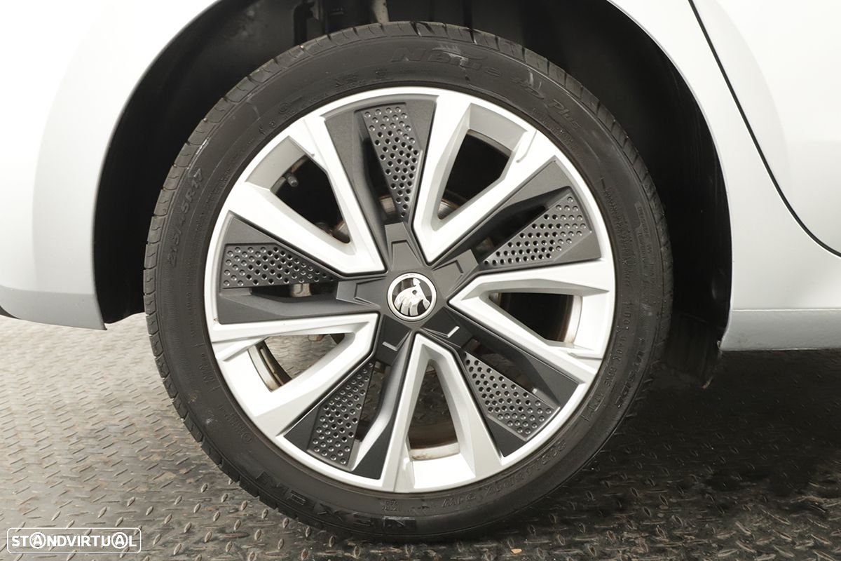 Skoda Fabia 1.0 TSI First Edition - 5