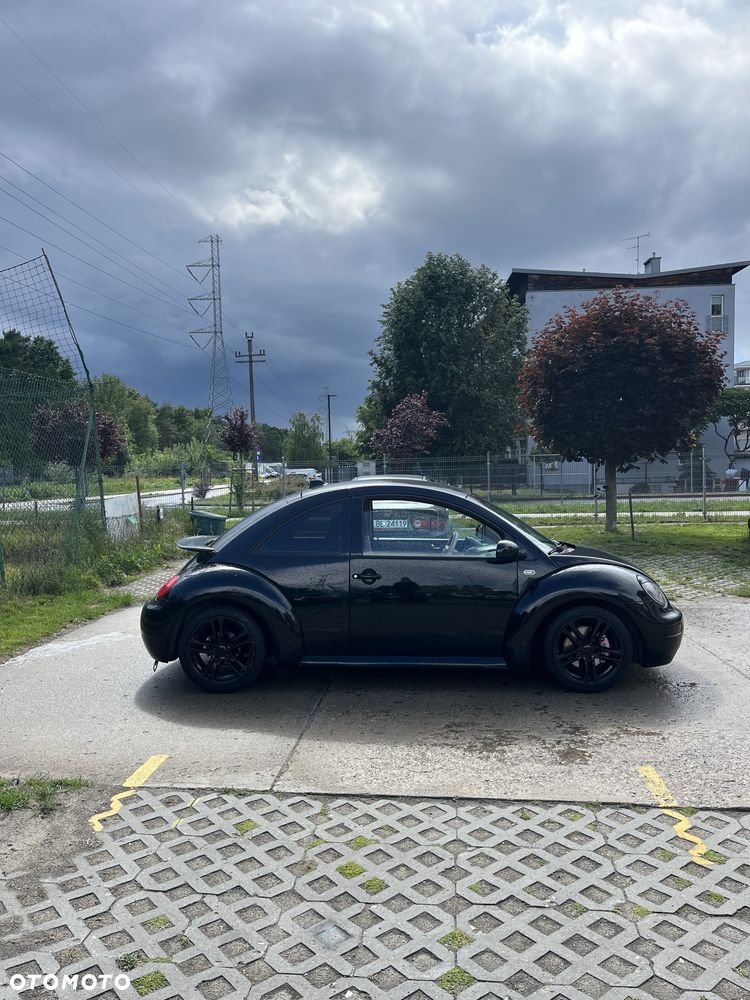 Volkswagen New Beetle - 3