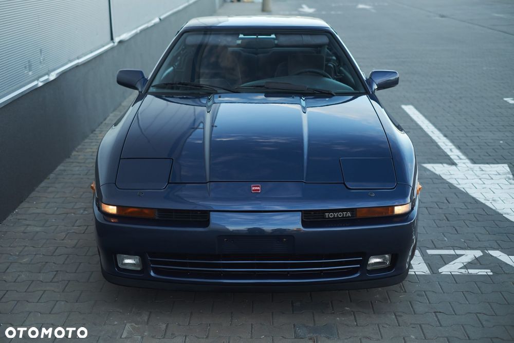 Toyota Supra 3.0 Turbo - 6