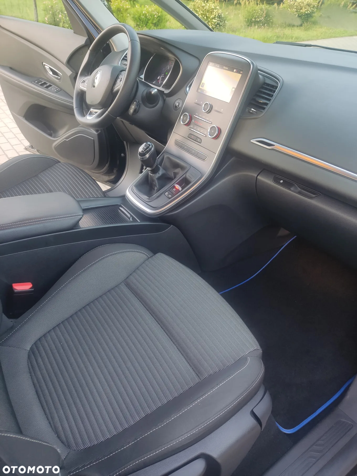 Renault Scenic 1.7 Blue dCi Zen - 17