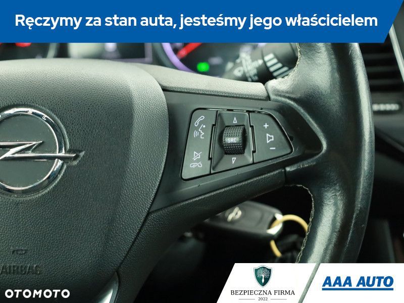 Opel Astra - 16