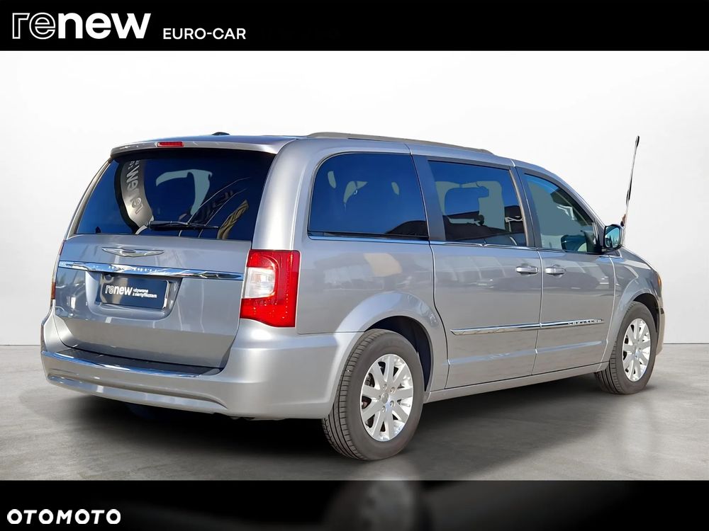 Chrysler Town & Country 3.6 Touring - 5