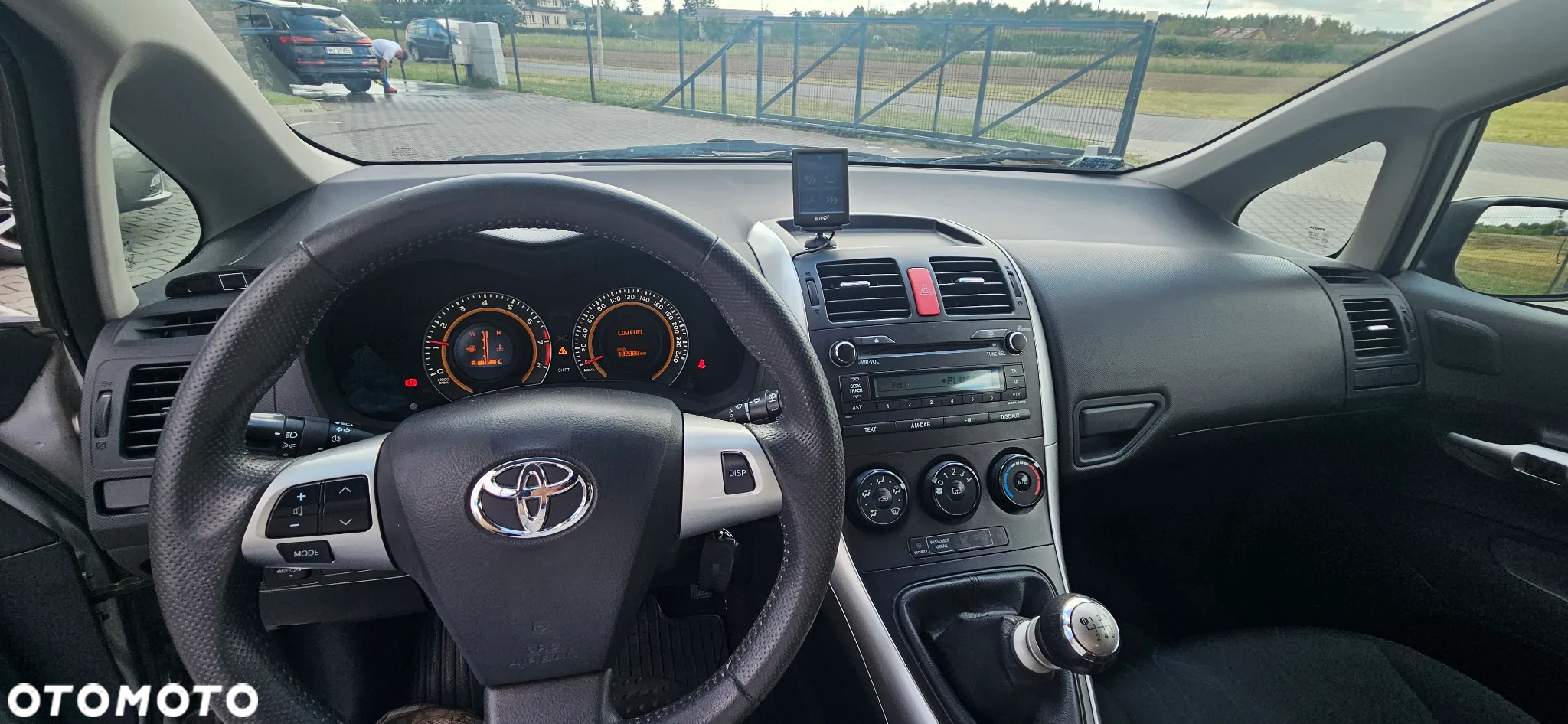 Toyota Auris - 5
