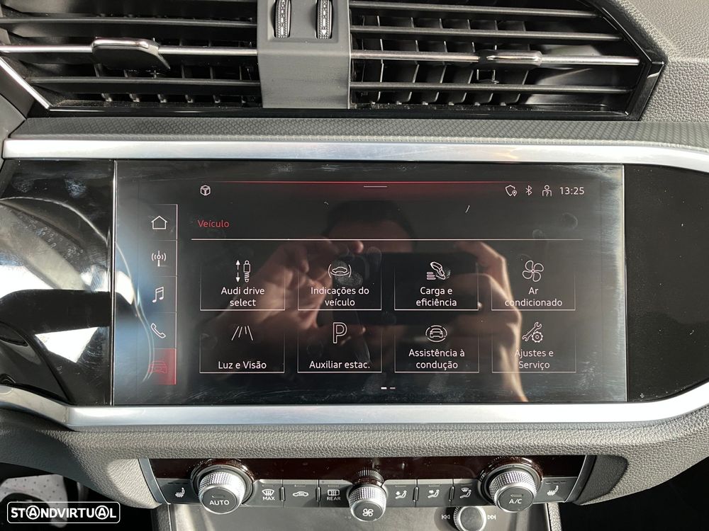 Audi Q3 45 TFSIe S tronic - 37