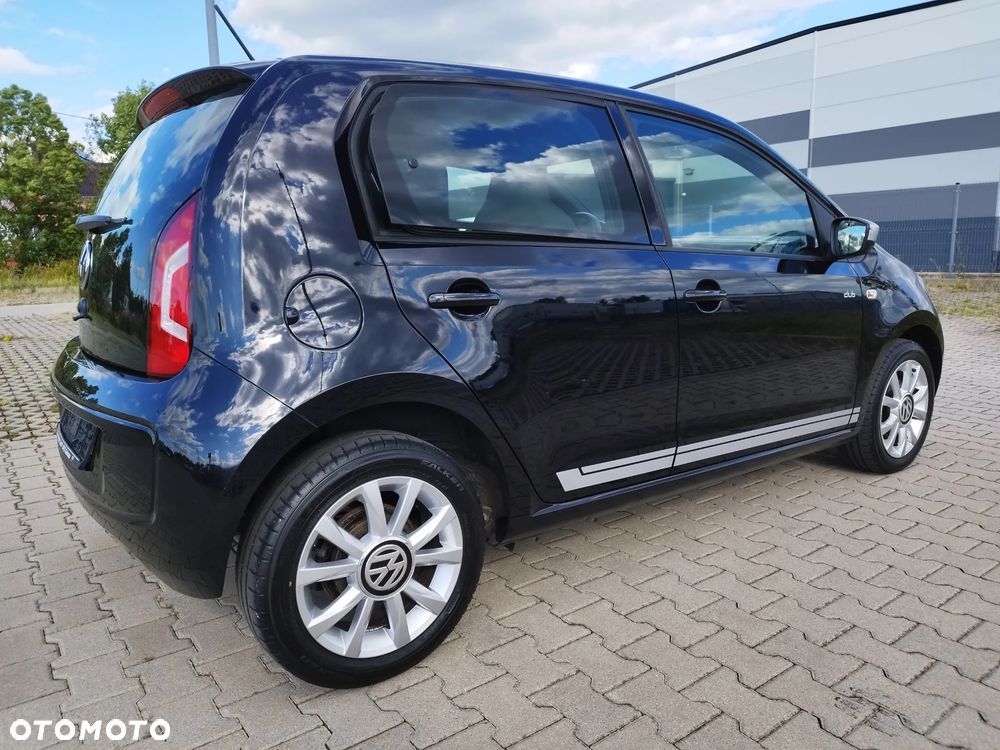 Volkswagen up! club - 7
