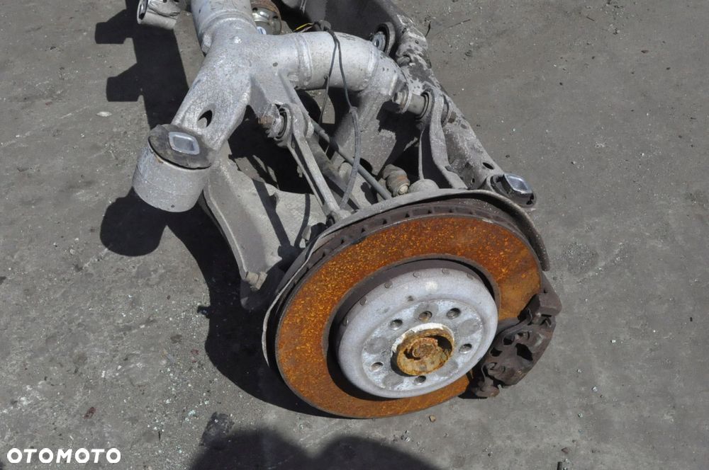 BMW 6 E63 3.0D 286KM BELKA ZAWIESZENIA TYŁ 154tys! - 8