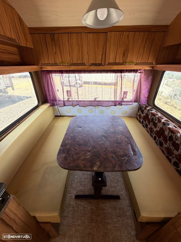 Outra não listada Caravana Nacional caravana vintege ideal para pequenos espacos equipada - 13