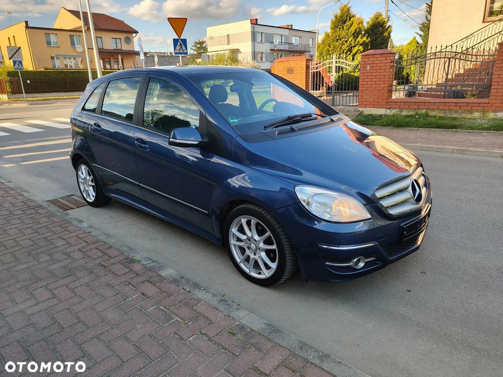 Mercedes-Benz Klasa B 180 CDI - 2