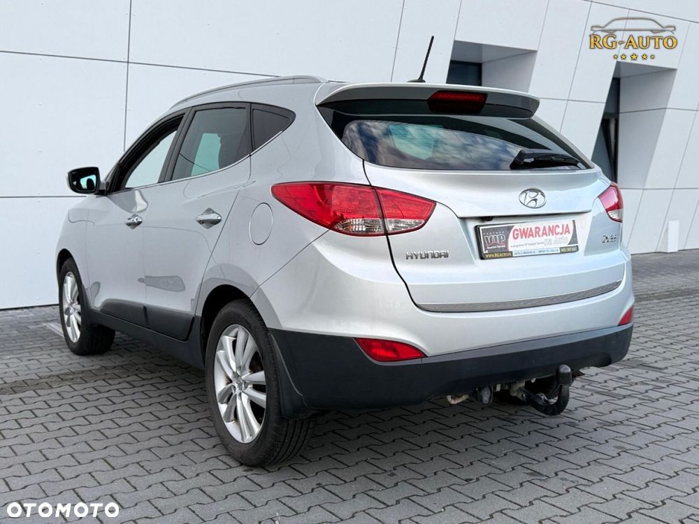Hyundai ix35 - 11