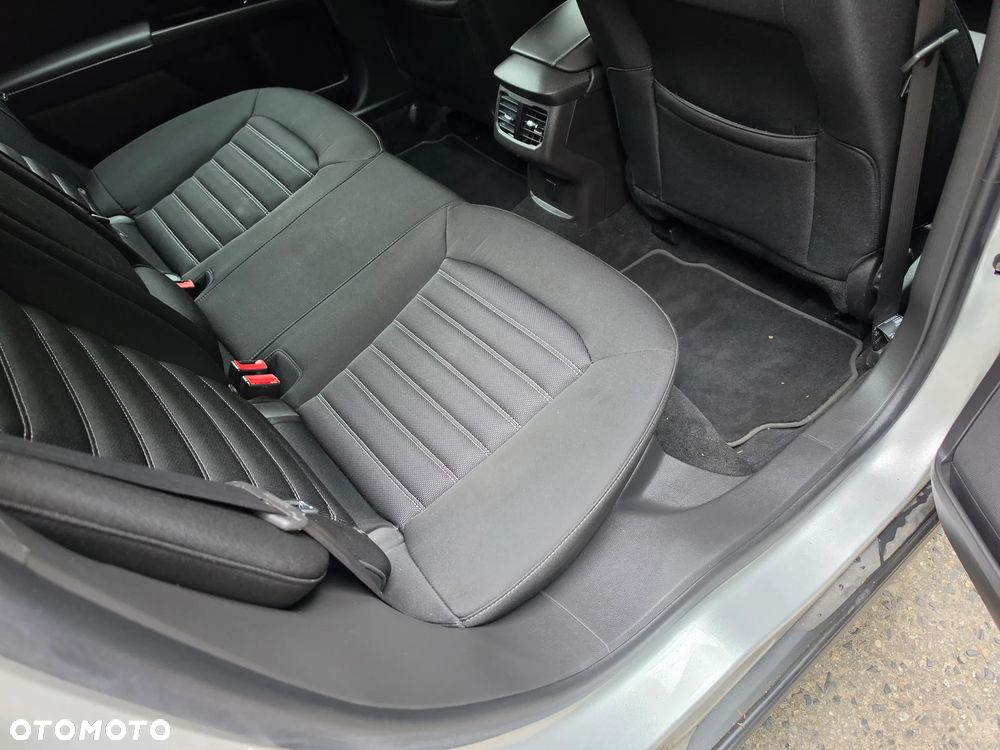 Ford Mondeo 2.0 EcoBlue Business Edition - 11