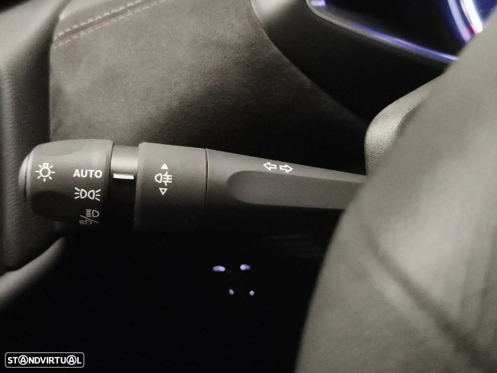 DS DS3 Crossback PureTech 130 Aut. PERFORMANCE LINE - 17