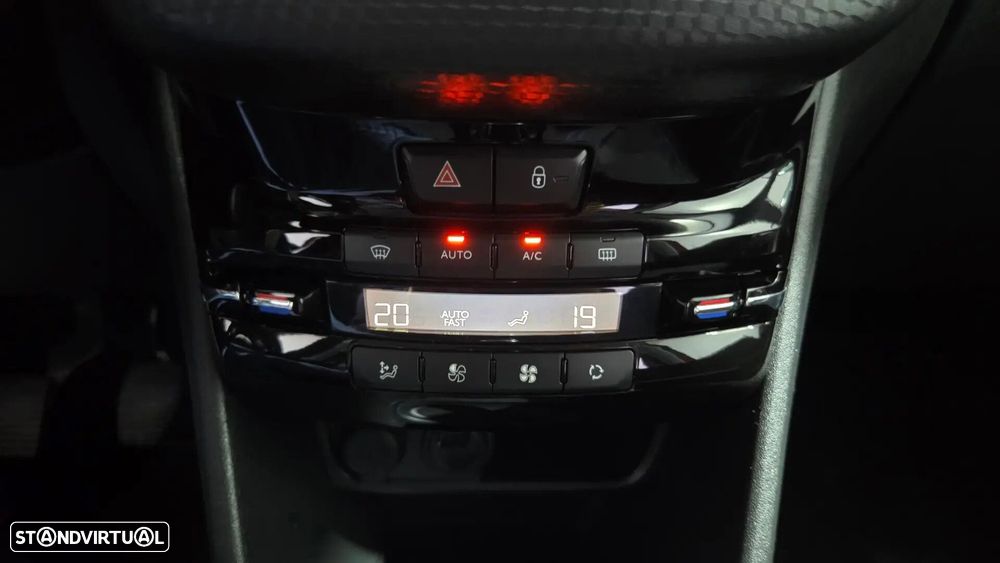 Peugeot 2008 PureTech 130 Stop&Start Allure - 27