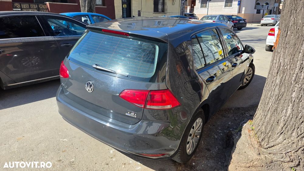 Volkswagen Golf 1.2 TSI BMT Comfortline - 3