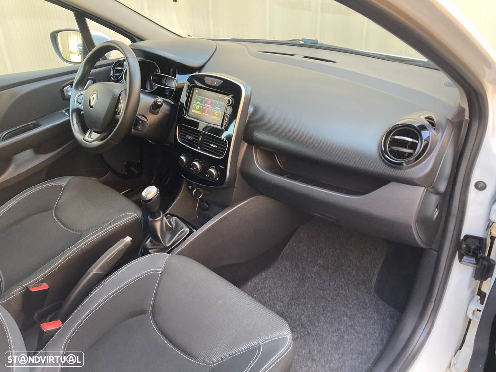 Renault Clio Sport Tourer Energy TCe 90 Start & Stop Dynamique - 27