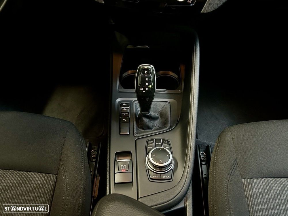 BMW X1 18 i sDrive Line Sport - 35