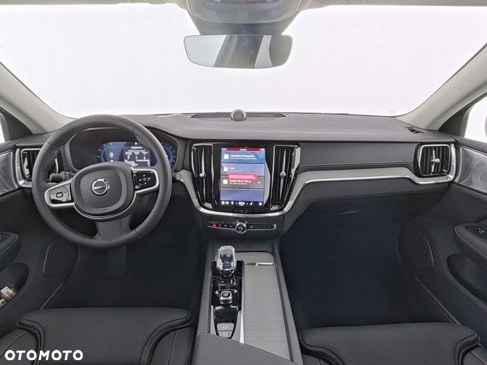 Volvo V60 B4 B DKG Ultra Dark - 5