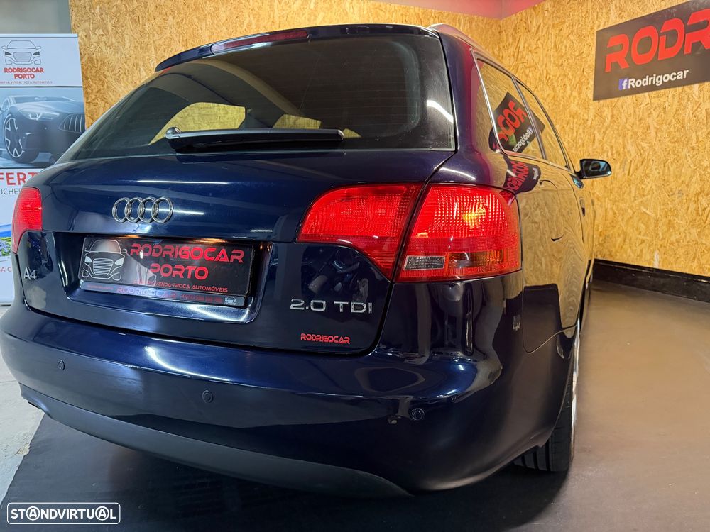 Audi A4 Avant 2.0 TDi S-line - 22