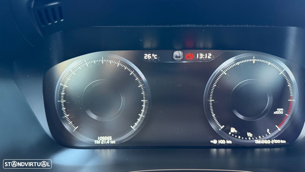 Volvo XC 40 - 9