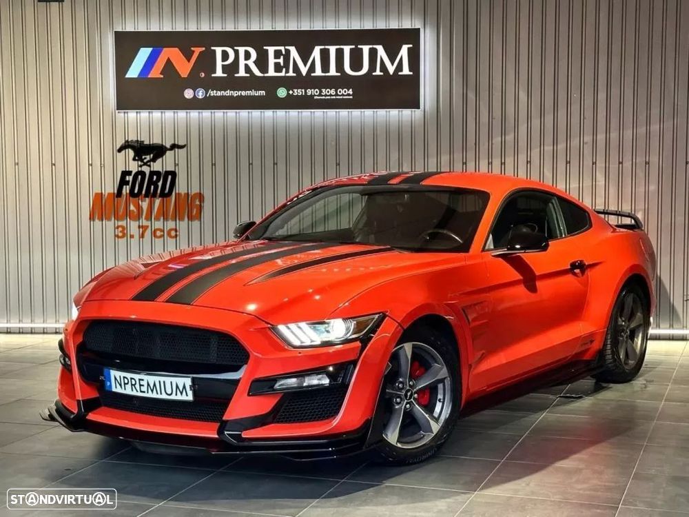 Ford Mustang - 2