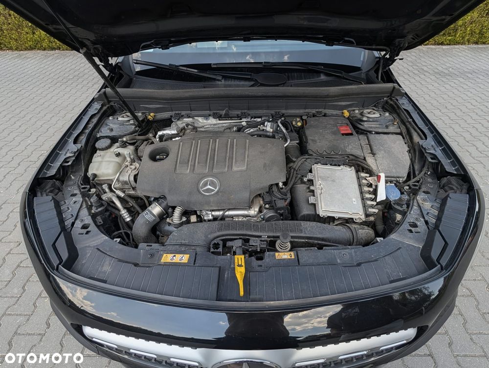 Mercedes-Benz GLB 220 d 4-Matic AMG Line 8G-DCT - 14