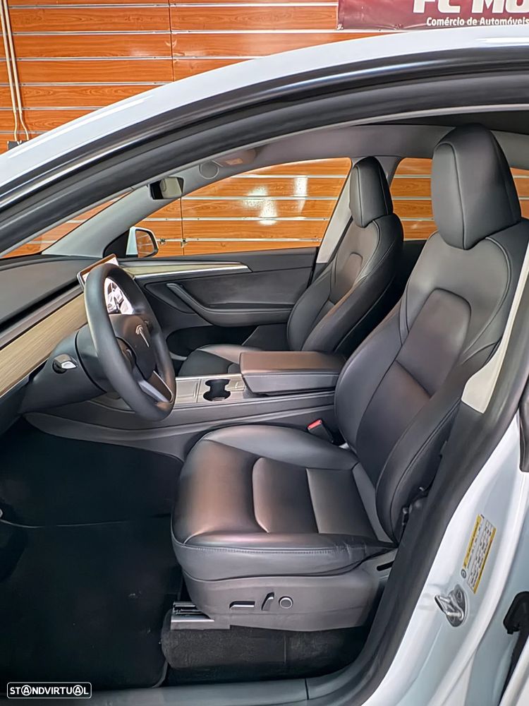 Tesla Model Y RWD - 8