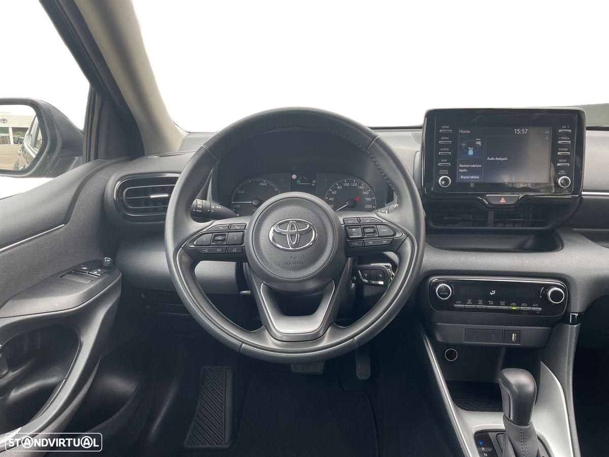 Toyota Yaris 1.5 HDF Comfort Plus - 9