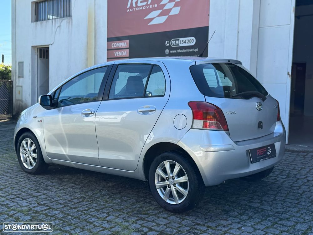 Toyota Yaris 1.4 D-4D Comfort+AC - 5
