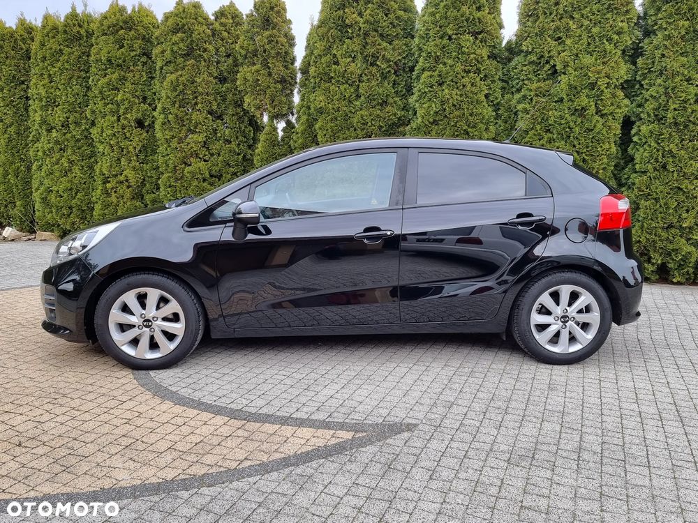 Kia Rio 1.2 Dream Team Edition - 2
