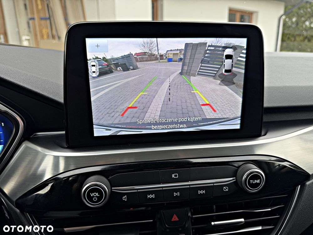 Ford Kuga 2.5 Duratec PHEV TITANIUM - 25