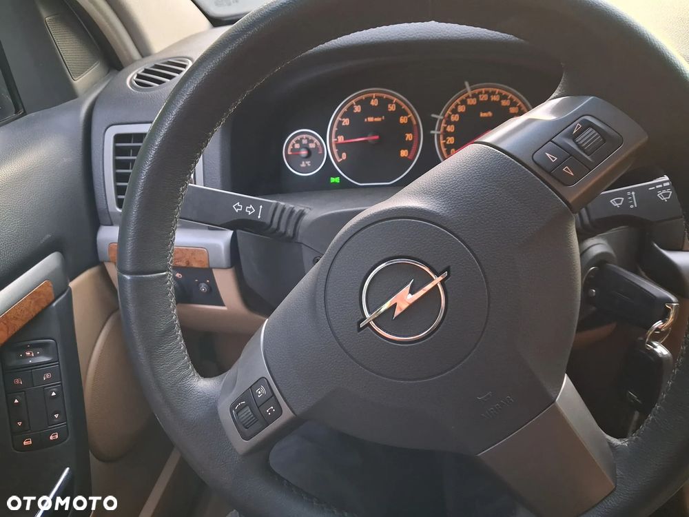 Opel Vectra - 9