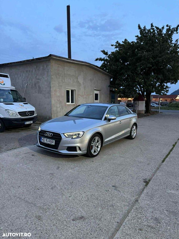 Audi A3 2.0 TDI S tronic - 4