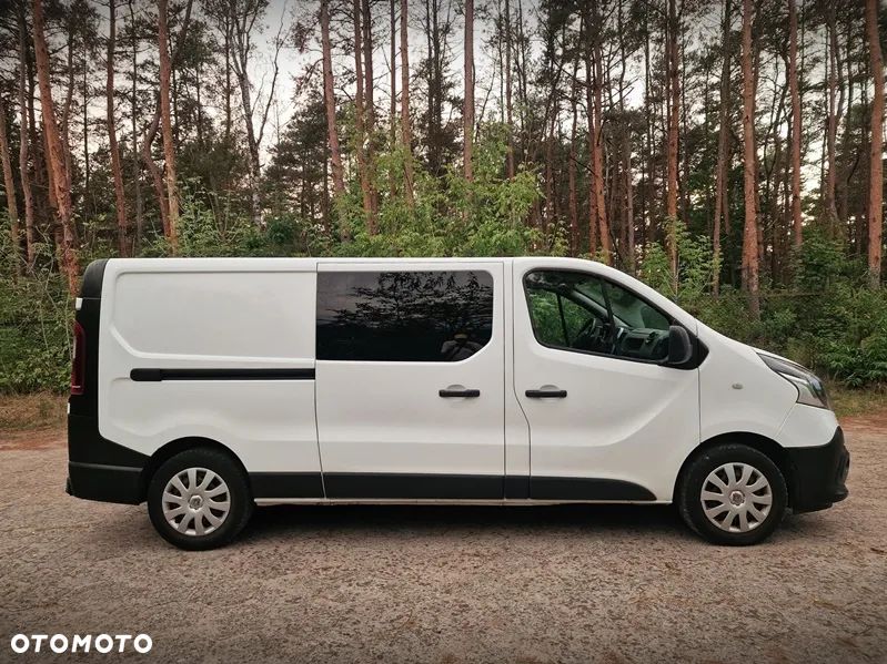 Renault Trafic - 16