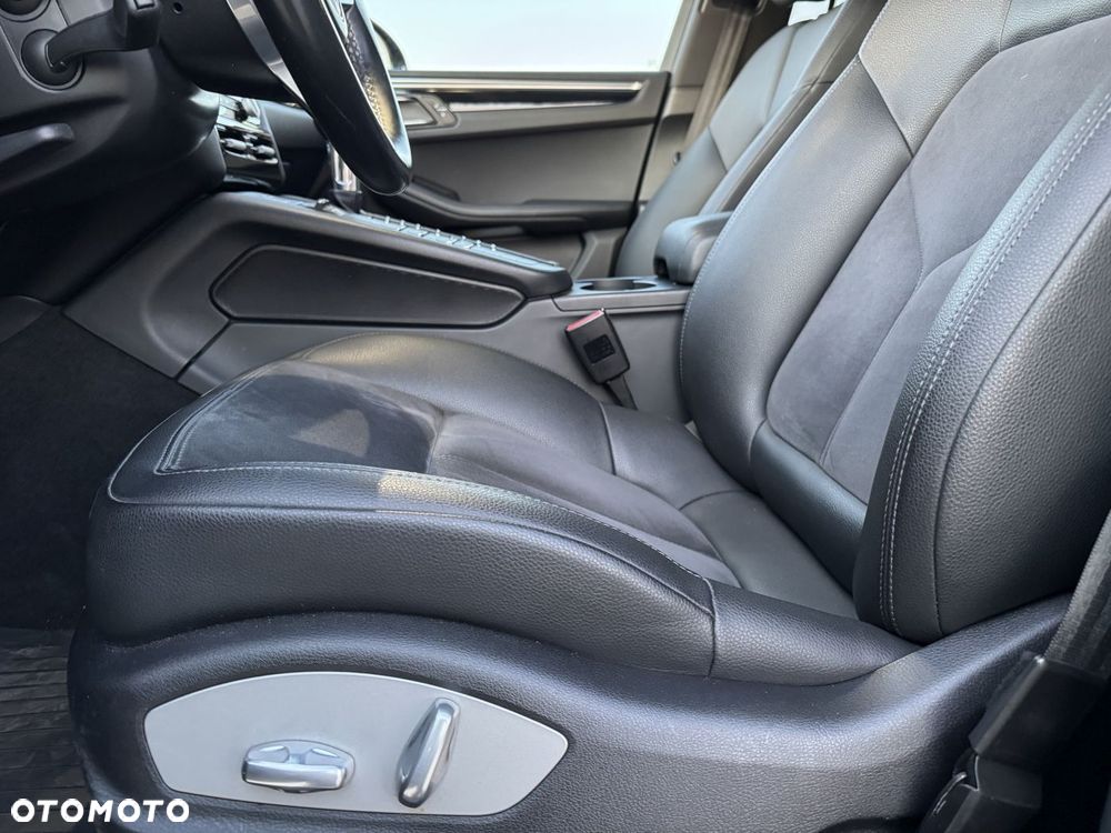 Porsche Macan Standard - 14