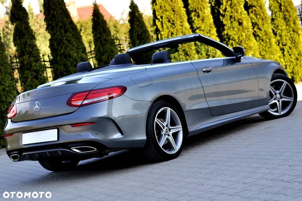Mercedes-Benz Klasa C 180 Kabriolet 9G-Tronic - 18