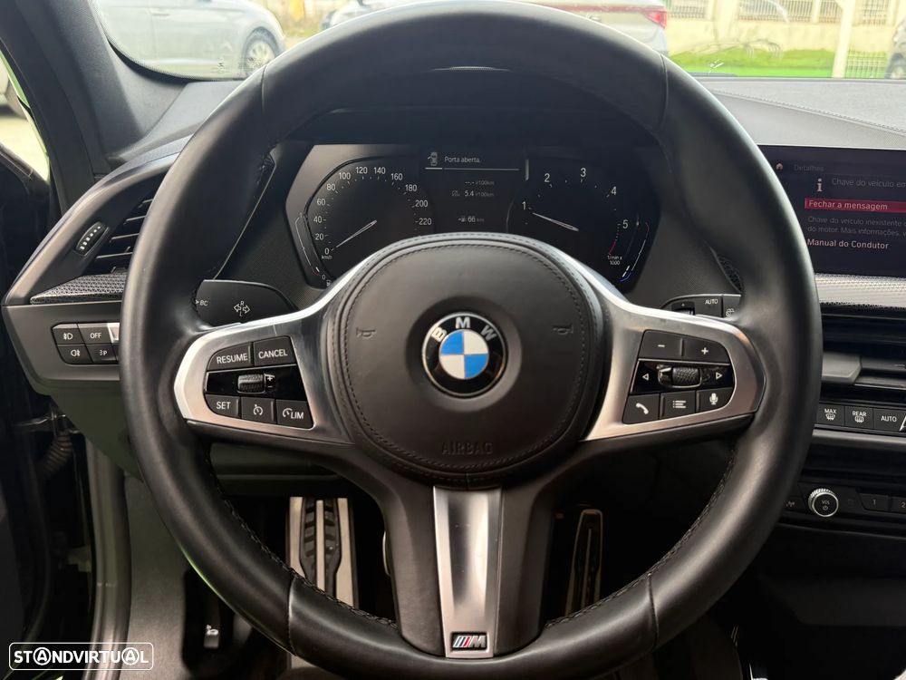 BMW 116 d Pack Desportivo M - 42
