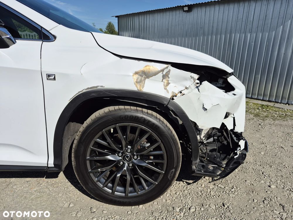 Lexus RX 200t / 300 F Sport - 32