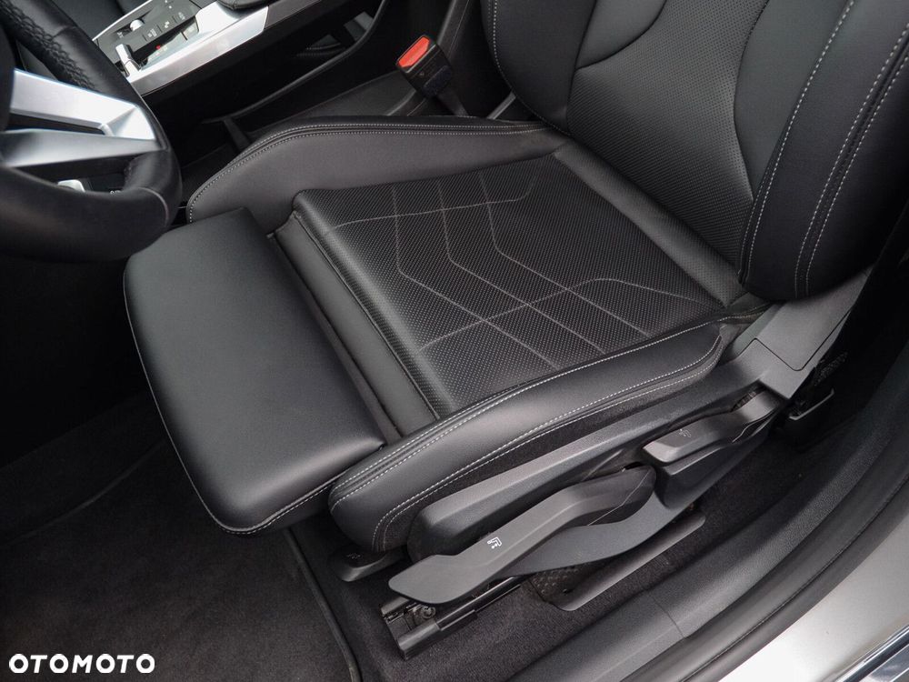 BMW X1 - 24