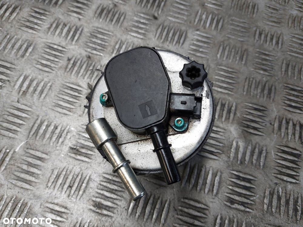 OBUDOWA PODSTAWA FILTRA PALIWA MAZDA 3 I BK 1.6 D 026402204 - 1