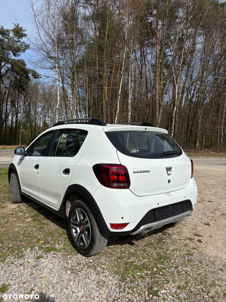 Dacia Sandero - 7