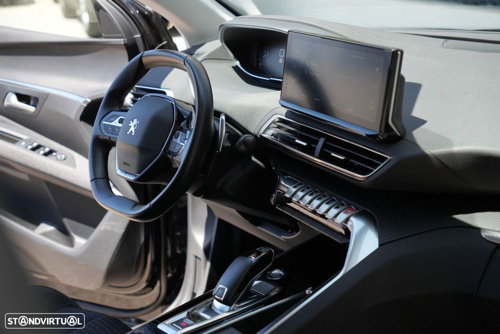 Peugeot 3008 1.2 PureTech Allure Pack - 21