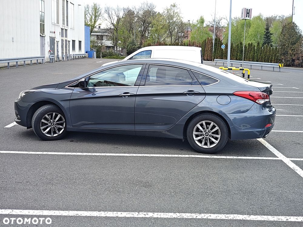 Hyundai i40 1.7 CRDi BlueDrive Business - 2