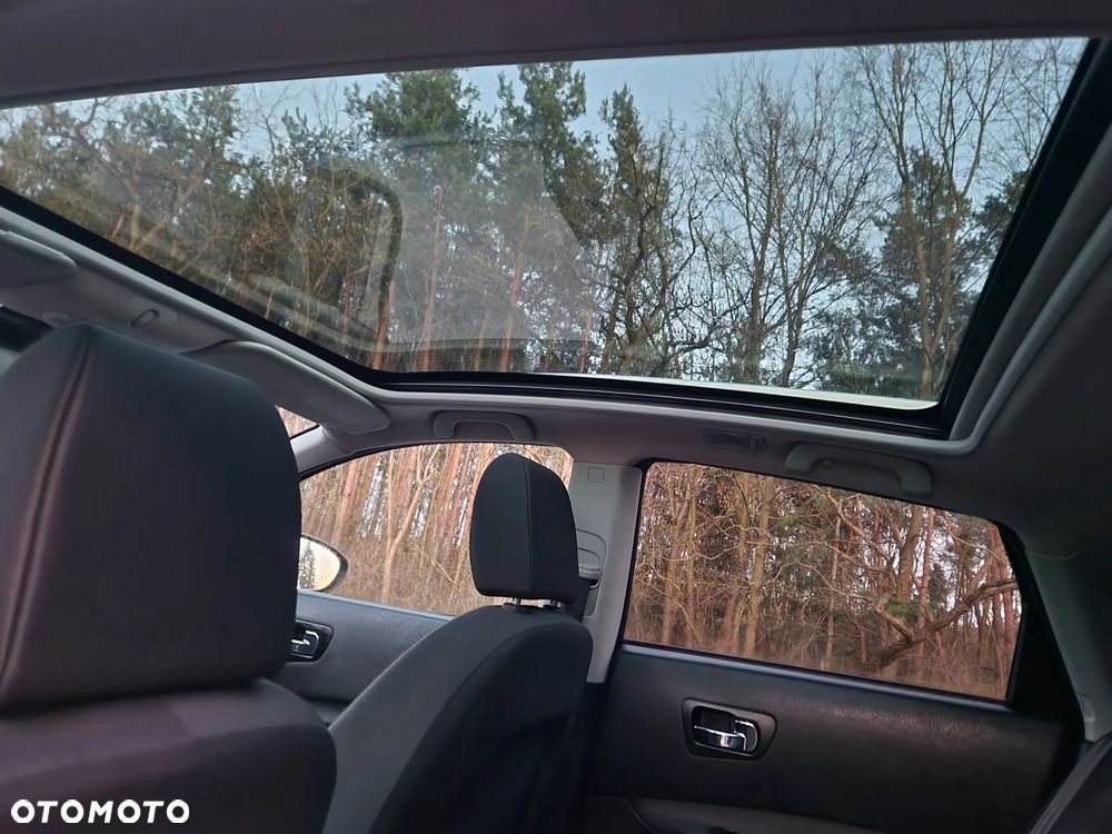 Nissan Qashqai 1.5 dCi DPF visia - 12