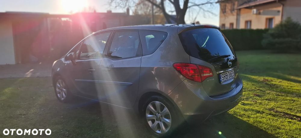 Opel Meriva 1.4 T Cosmo - 9