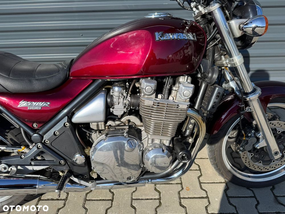 Kawasaki Zephyr - 7