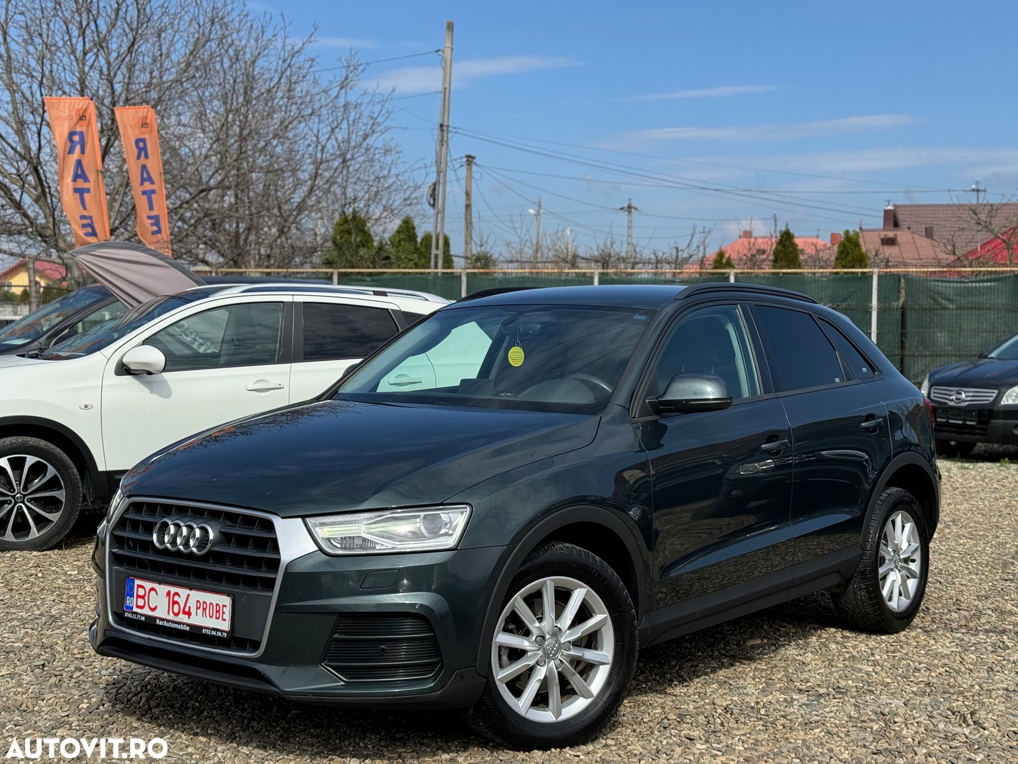 Audi Q3 2.0 TDI S tronic - 1