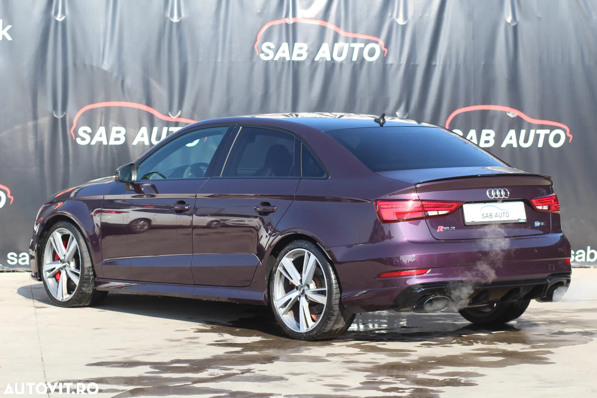 Audi RS3 TFSI Limousine quattro S tronic - 24