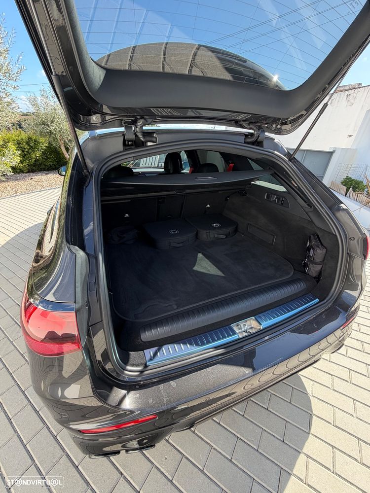 Mercedes-Benz E 53 AMG 4Matic+ - 9